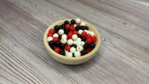 16.219 Кульки акрилові кольорові